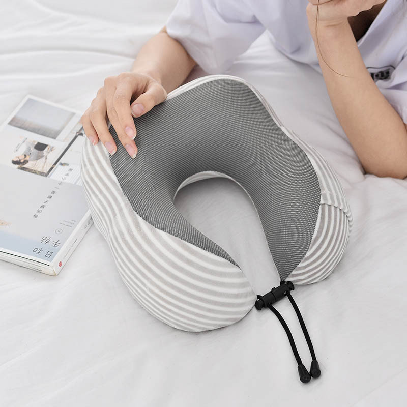 U-Shaped Pillow Memory Foam Travel Pillow Neck Protection Pillow Car Airplane Nap Pillow Neck Protection Magnetic Cloth U-Shaped Pillow Midday Rest