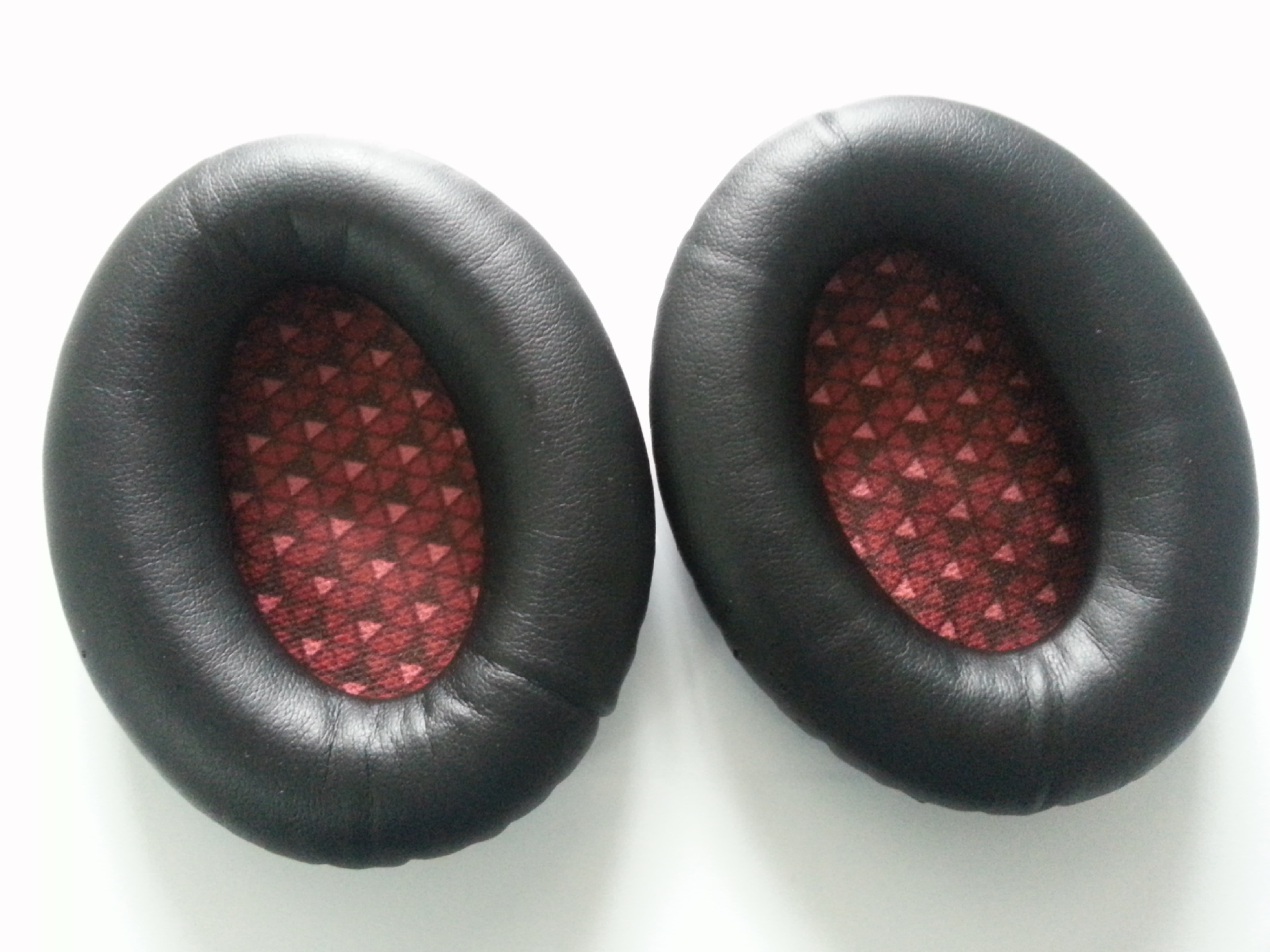 QC25/15/AE2黑色配红钻垫 1个