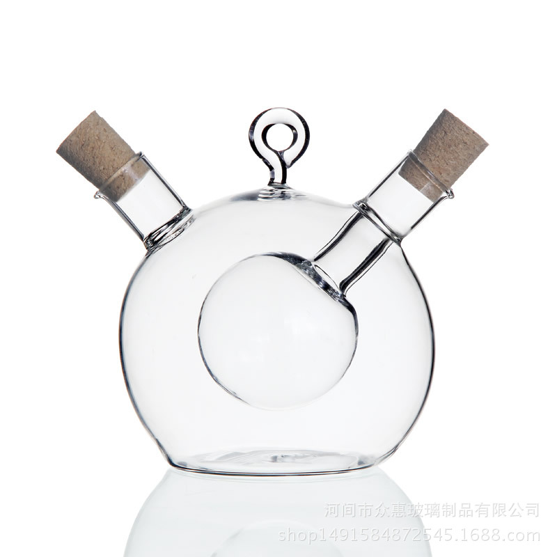 Kitchen dual-use oil bottle, sealed glass oil control bottle, soy sauce bottle, oil vinegar bottle, sealed seasoning bottle, olive oil bottle