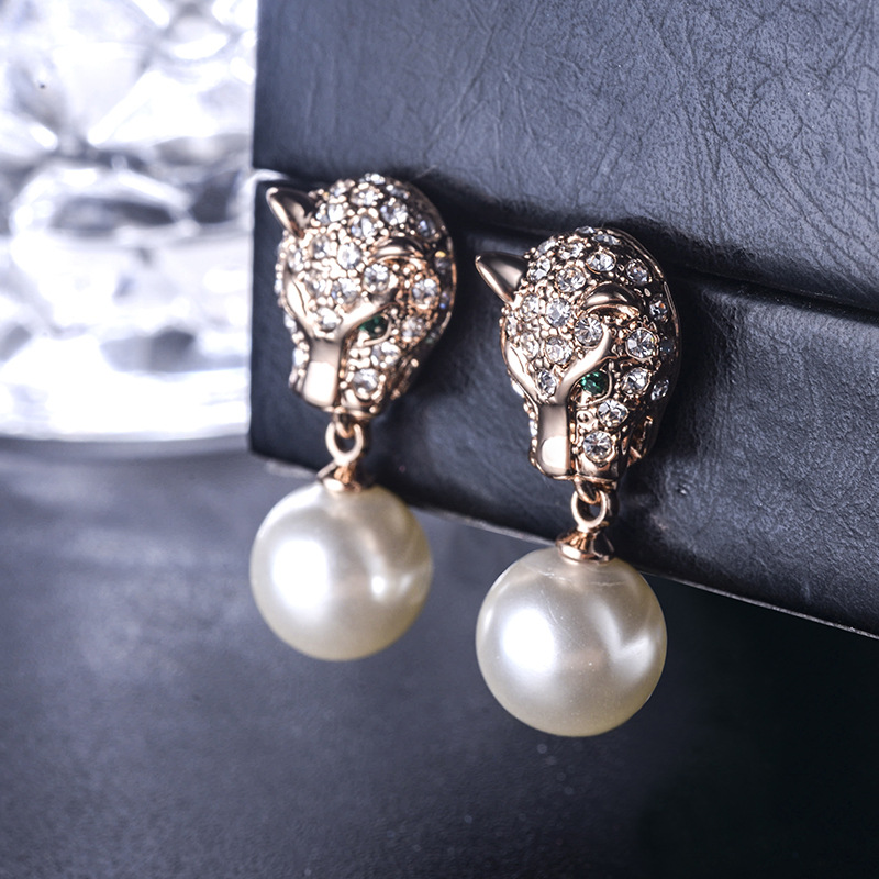 Exquisite Full Diamond Leopard Pearl Earrings Ear Accessories 321863