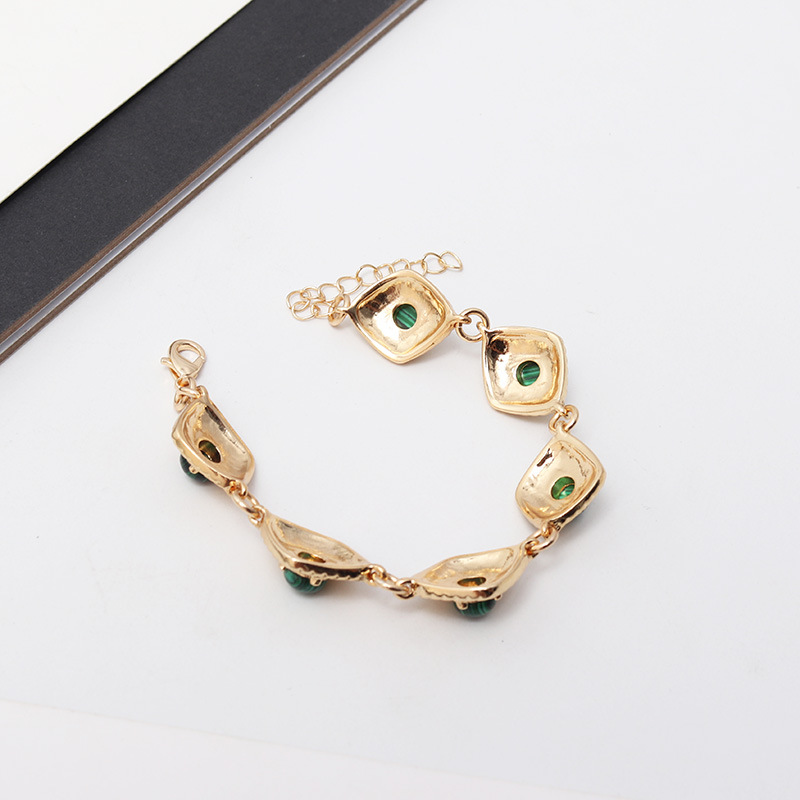 Wind Accessories Alloy Inlaid Turquoise Exquisite Textured Baroque Bracelet