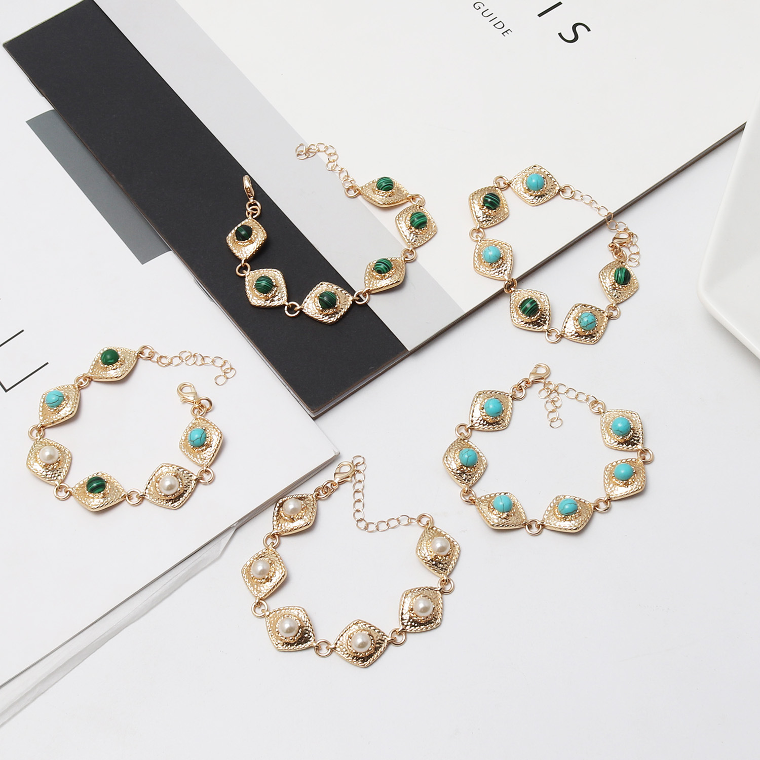 Wind Accessories Alloy Inlaid Turquoise Exquisite Textured Baroque Bracelet