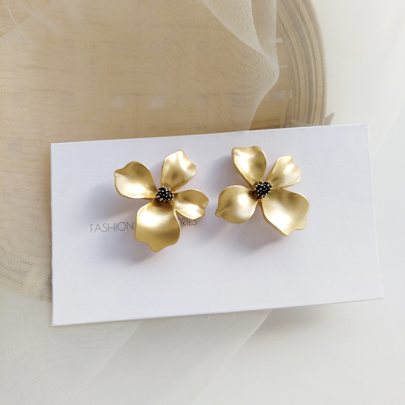 S925 silver beautiful earrings three-dimensional gold flower ear studs large exaggerated ear accessories for women ear clips H785