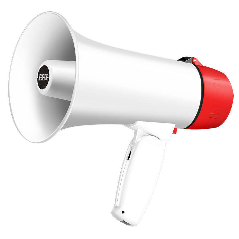 Dual-battery recording horn for outdoor sales promotion and broadcasting