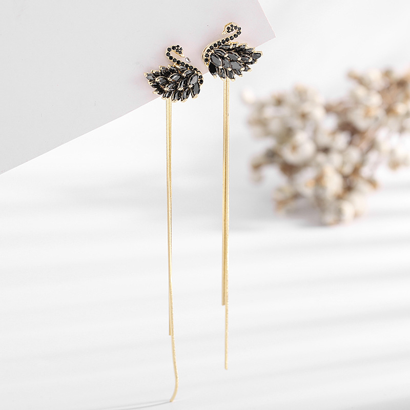 Korean-Japanese Two-Way Wear Tassel Swan Earrings 2024 New Black Swan Earrings 925 Silver Needle Long Earrings