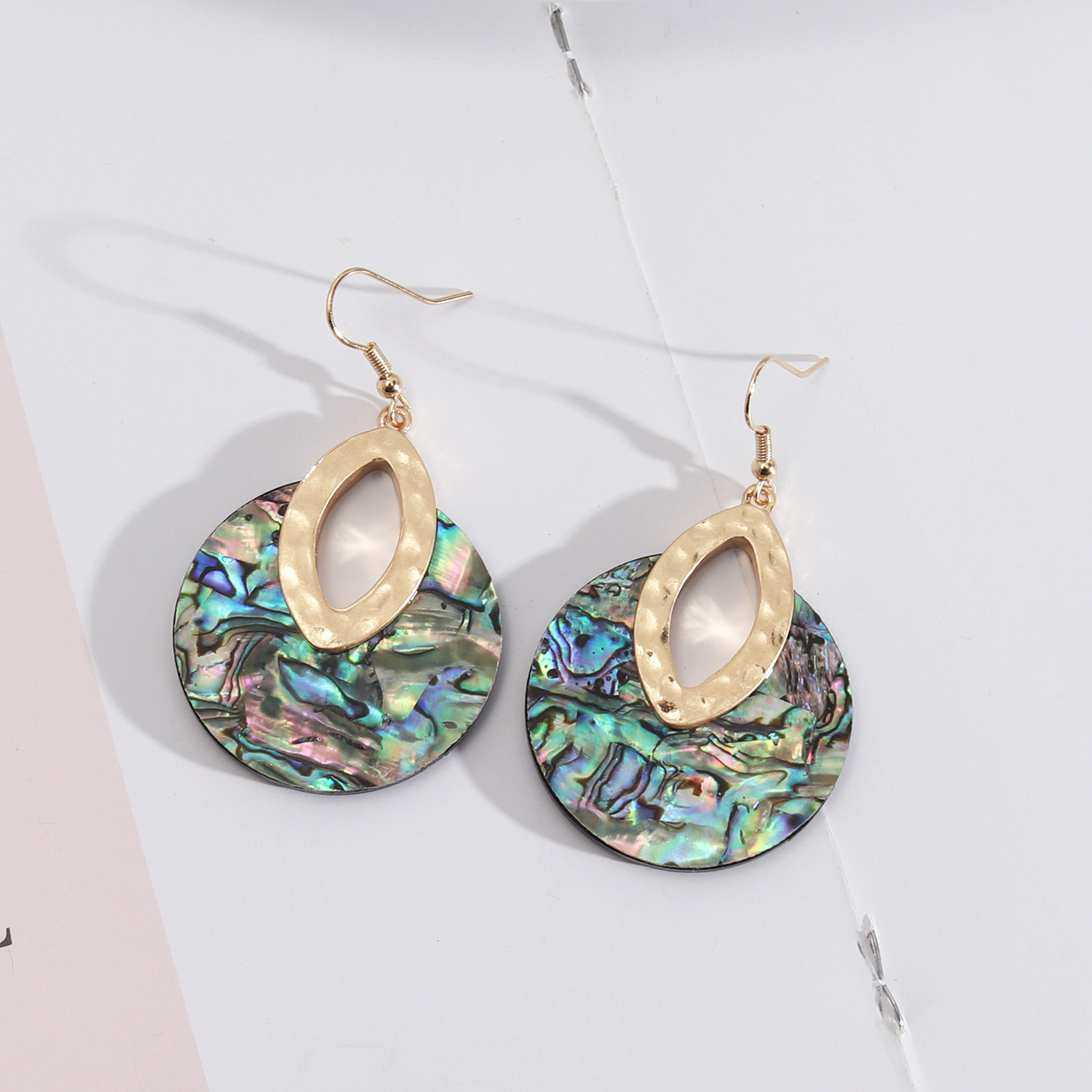 Design Wind Accessories Leather Inlaid Round Abalone Shell Exquisite Earrings
