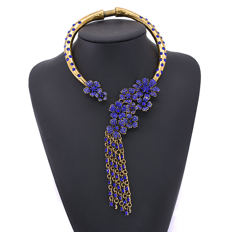 Big brand exaggerated jewelry luxury full diamond flower necklace tassel fake collar banquet accessories