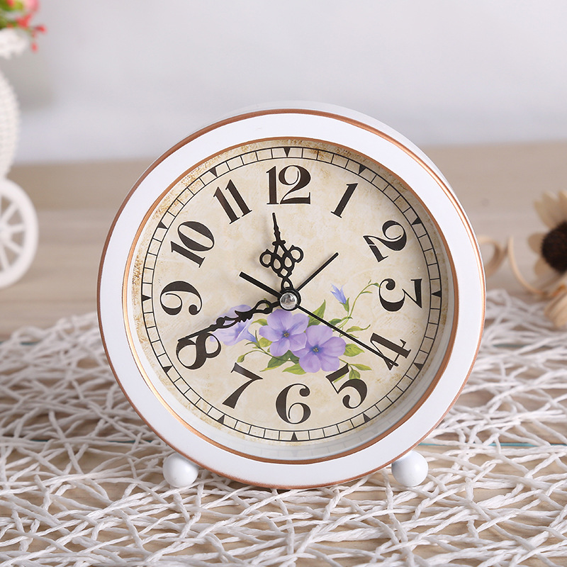 European-style alarm clock, bedside silent metal student alarm clock G51
