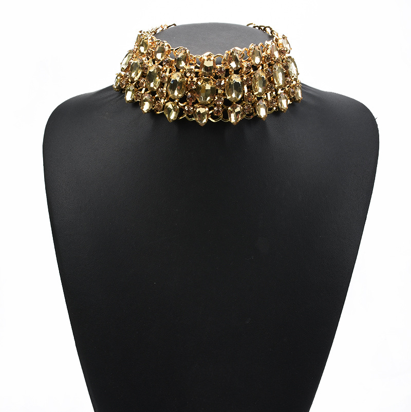 2019 new autumn and winter big brand full diamond colored drop exaggerated necklace collarbone chain clothing accessories