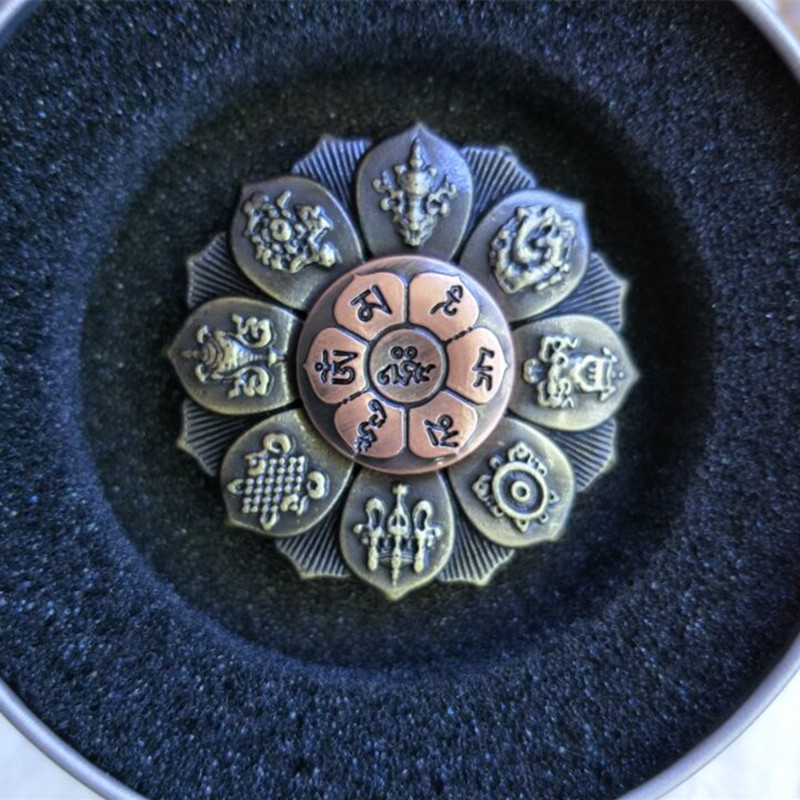 Hexagonal Neptune Sheriff Badge Finger Finger Spinner Child Werewolf Kill Board Game Toy