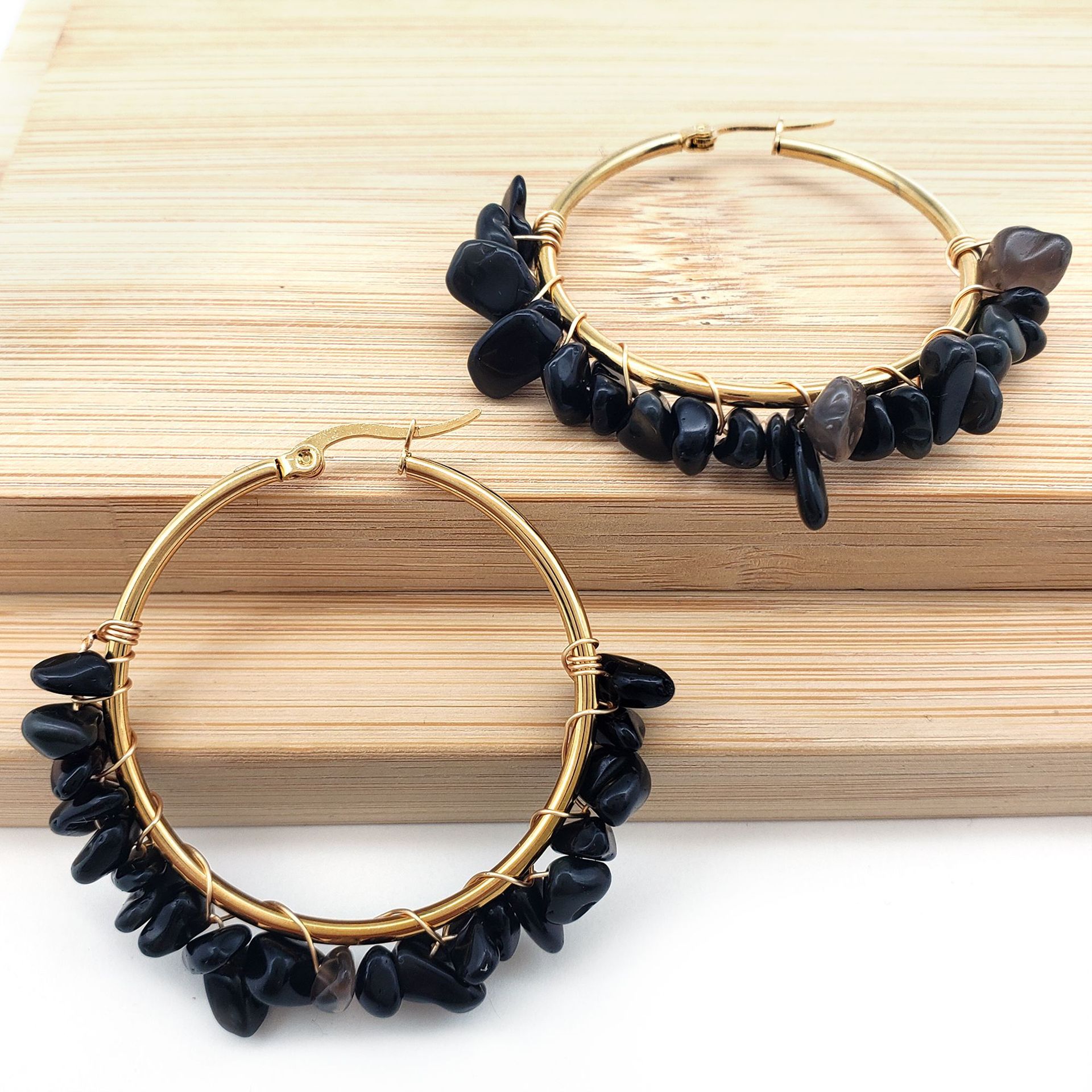 Large Circle Natural Crystal Raw Stone Earrings Hand-wrapped Green Donglin Stone Women's Commute Stainless Steel Earrings