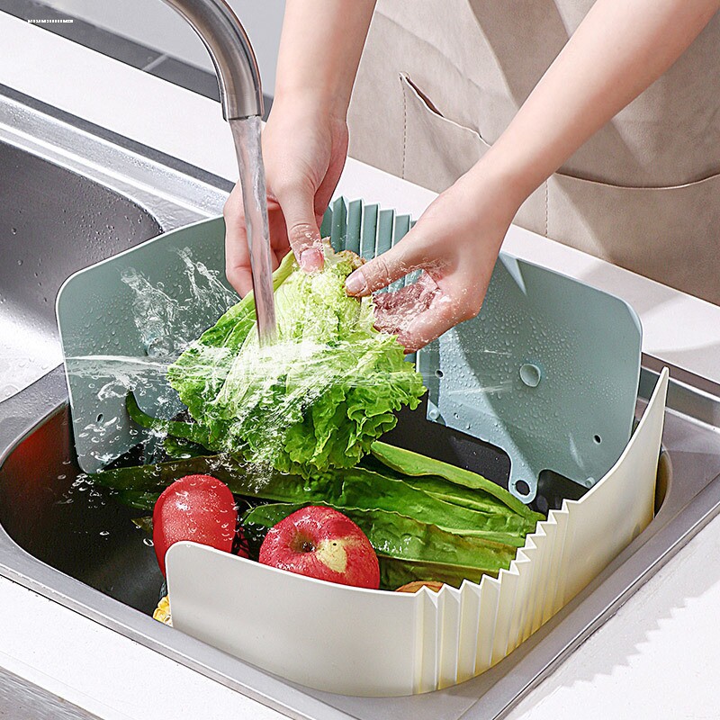 Sink splash guard kitchen waterproof splash guard anti-splash water faucet bathroom sink suction cup water baffle thick