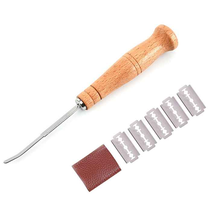 304 bread scoring knife, wooden handle curved shaping knife, baking tool, dough slashing knife, European baguette scoring