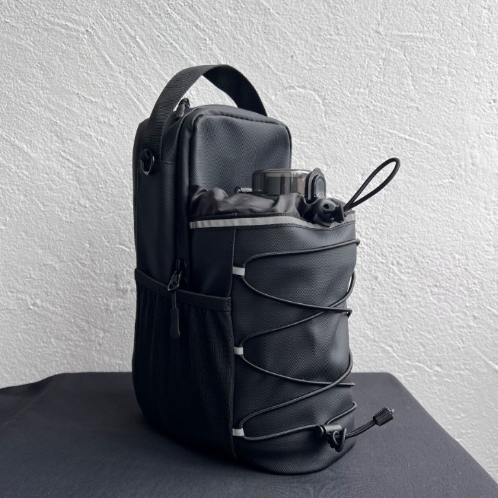 Magnetic water bottle bag magnet portable sports dedicated water bottle bag portable crossbody bag outdoor outdoor sports water bottle