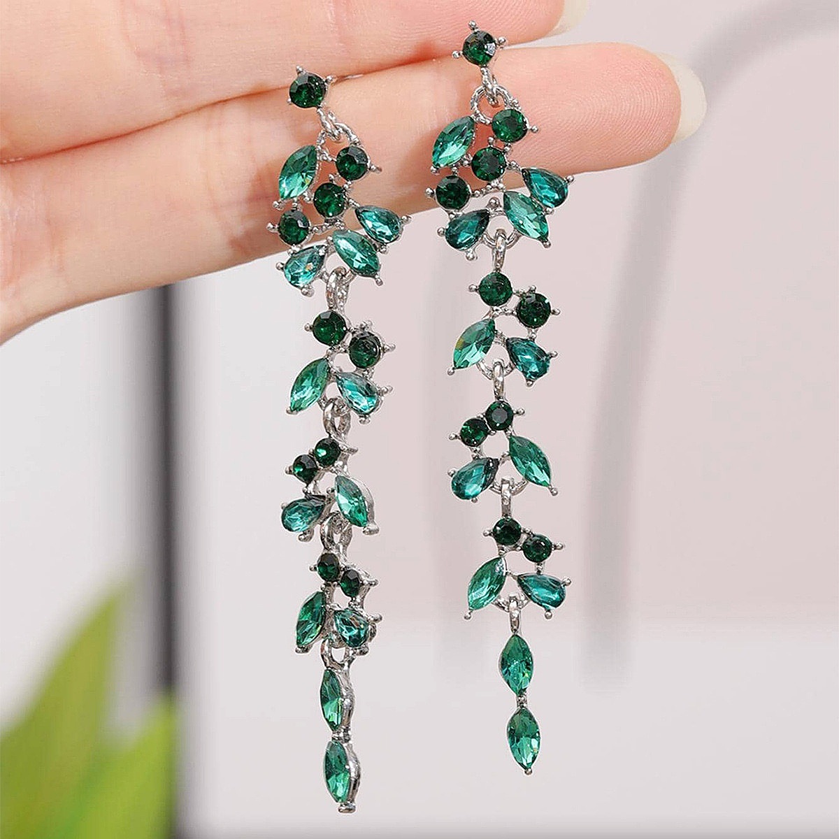 Rhinestone geometric tassel earrings exaggerated ear drop ear accessories