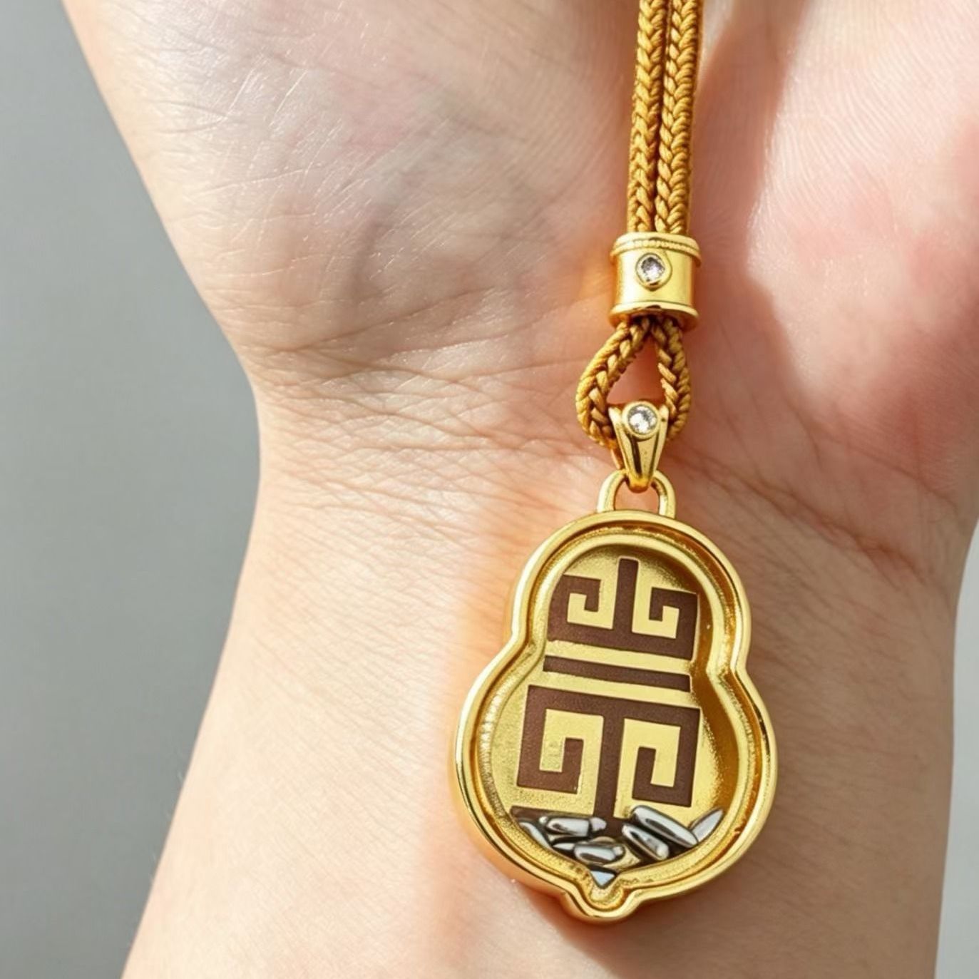 New Chinese style 2026 gourd seven-grain rice pendant necklace fortune wealth peace hanging ornament