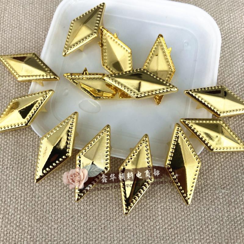 金色12X26mm金属爪钉20颗