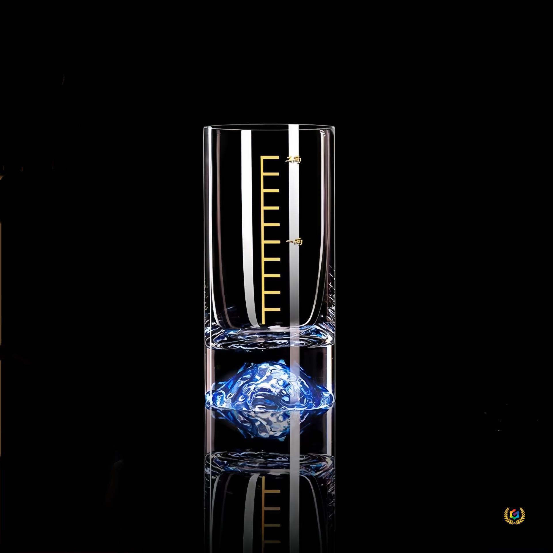 Two liang scale, gold foil, gold mountain, blue mountain liquor cup, glass liquor divider, household glass two liang cup
