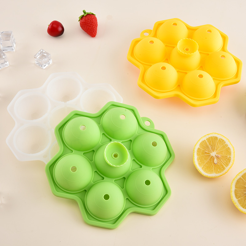 Round 7-hole silicone ice cube mold ice ball whiskey ice ball mold refrigerator ice cube tray