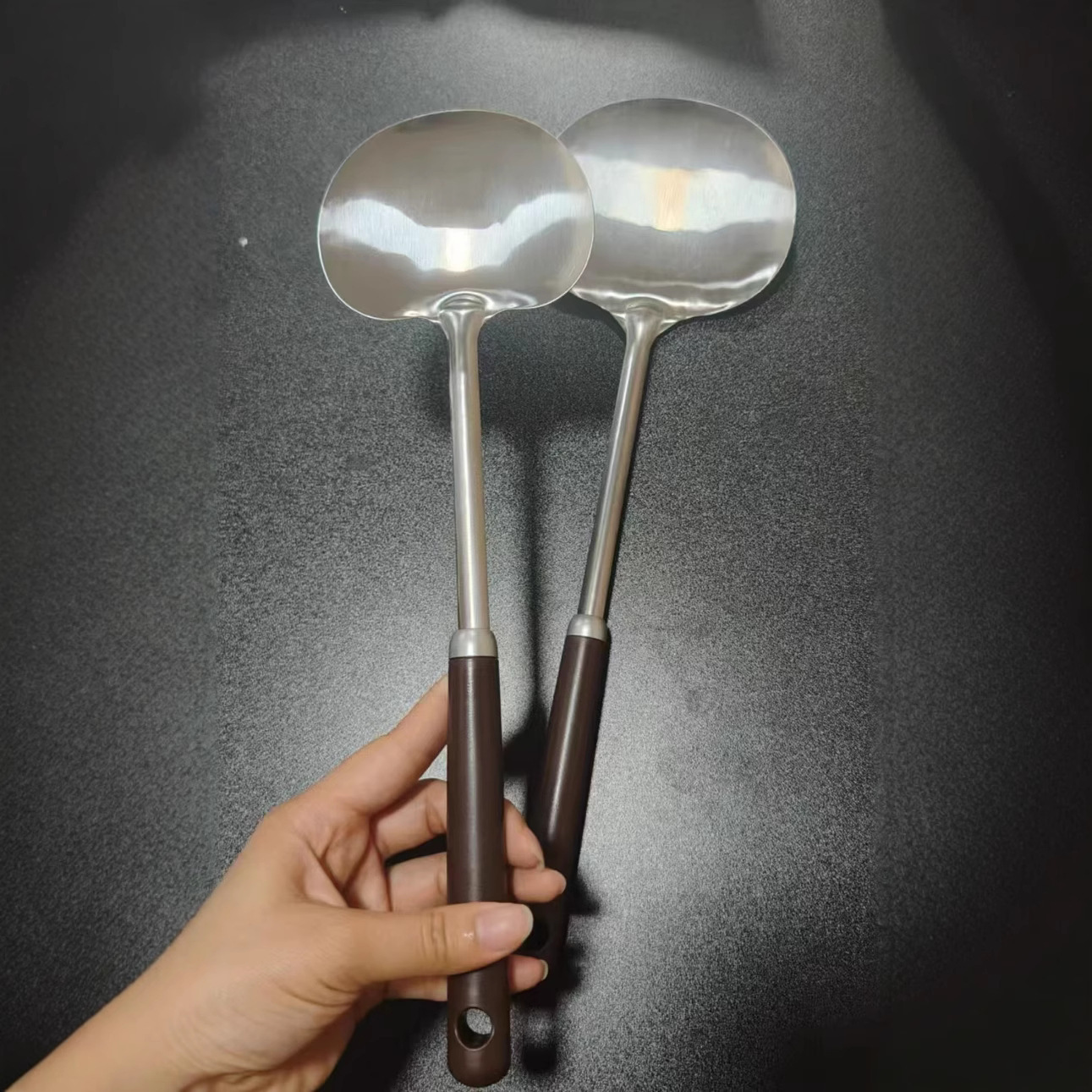 Stainless Steel Spatula Home Kitchen Mushroom Spatula Frying Pan Spatula Long Handle Anti-Scald High Temperature Resistant Cooking Spoon Kitchen Utensils