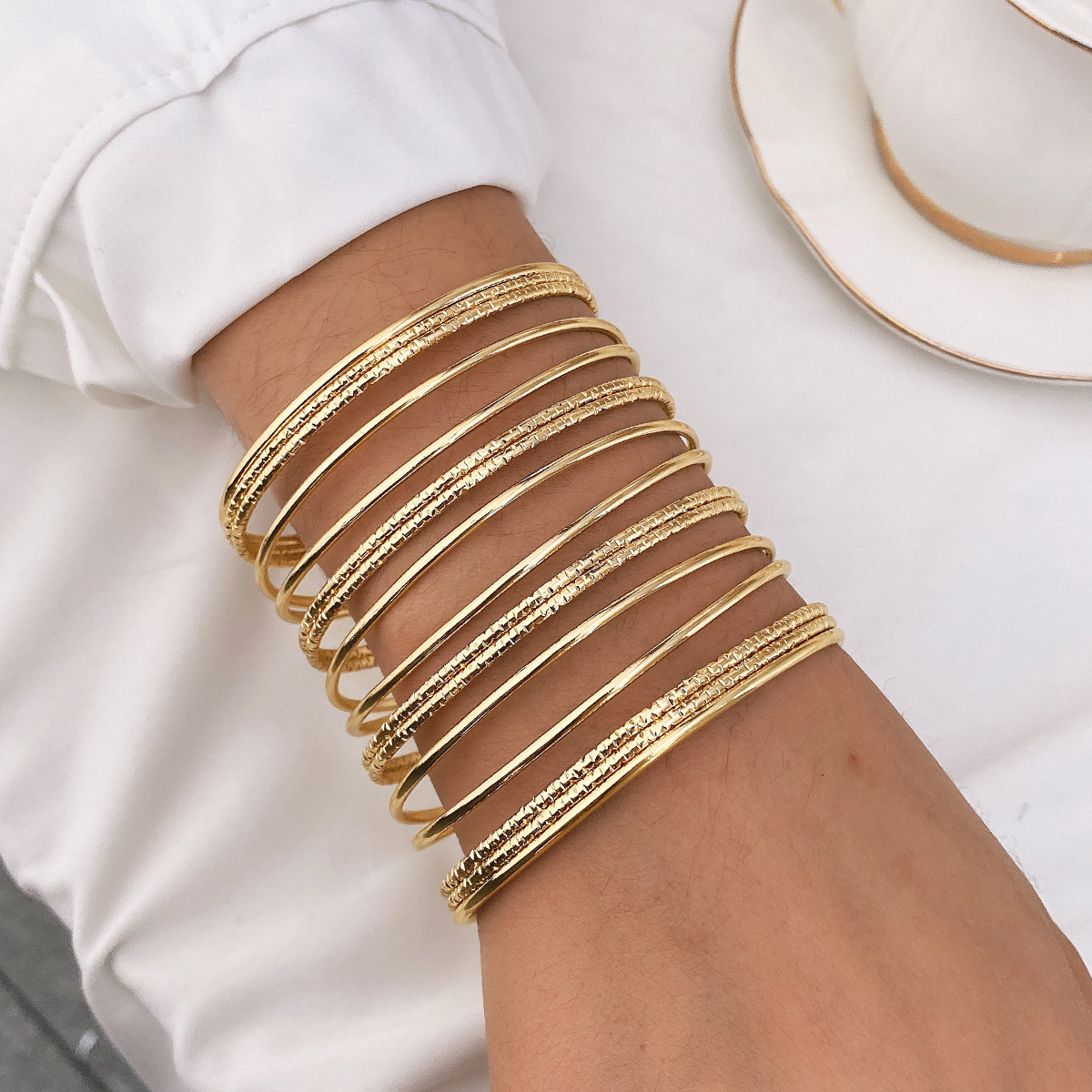 Trendy Exaggerated Large Area Smooth Bangle Bohemian Style Multi-Layer Alloy Bangle Women's Hand Jewelry