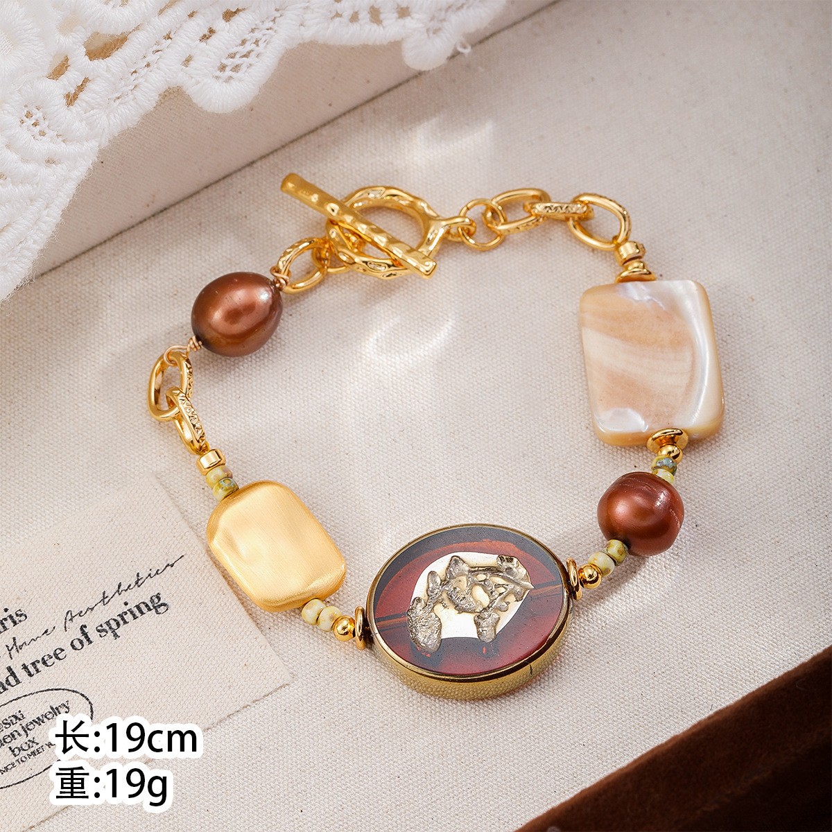Milad Style Abalone Shell Bracelet Women Autumn Winter Bracelet Women Beaded Pearl Bracelet