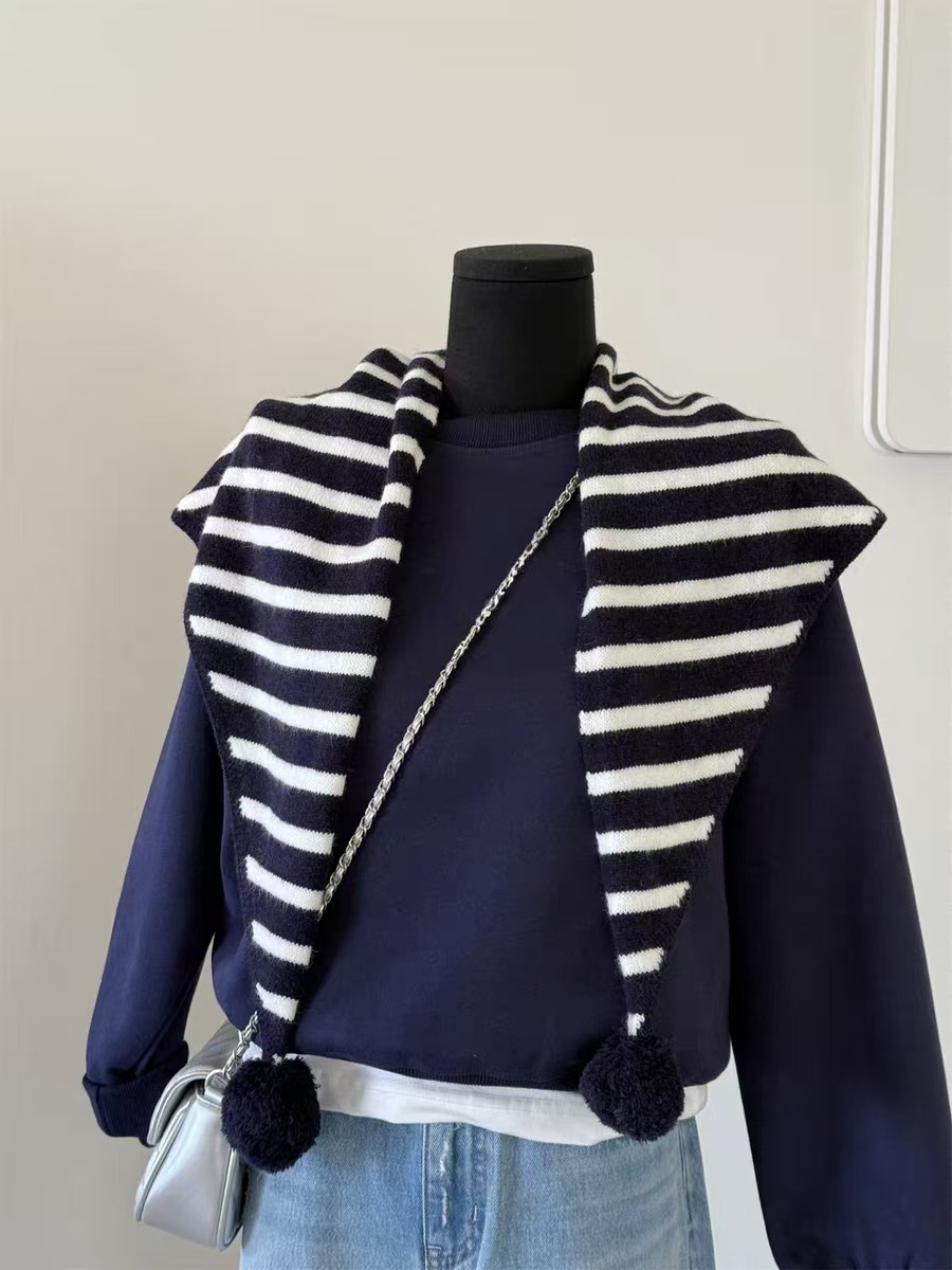 Knitted striped pom-pom outer triangle scarf women autumn and winter warm decorative shawl neck scarf