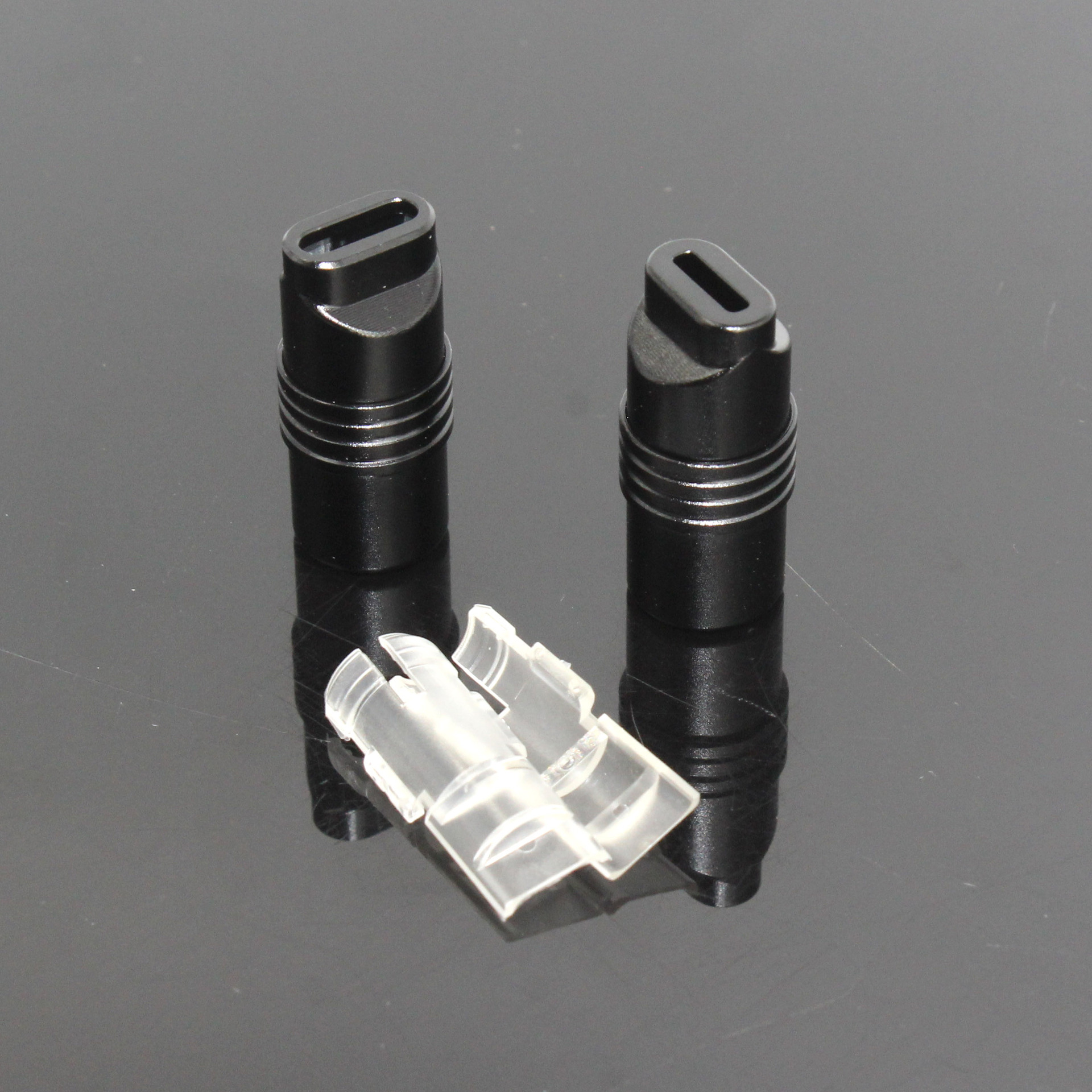 DIY phone plug accessory data cable metal Type-C Apple shell aluminum alloy material with glue-free cable clip