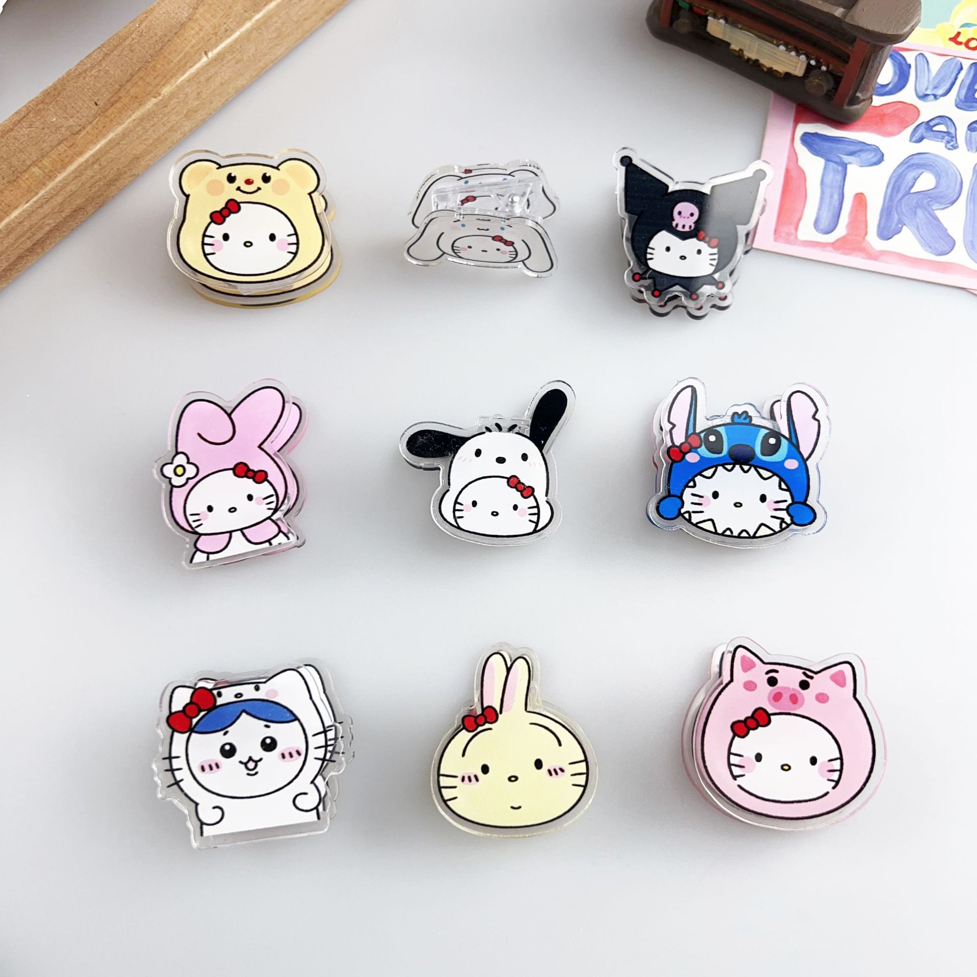 KT Collaboration Cartoon Note Clip Sanrio Cartoon Double-sided Acrylic PP Clip Exam Paper Document Clip
