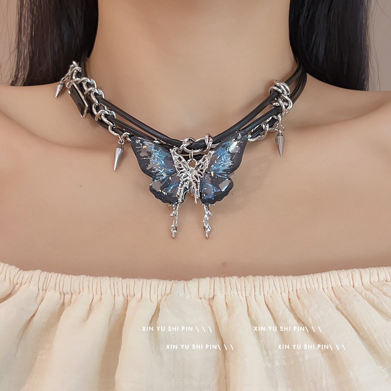 Summer New Butterfly Tassel Beaded Necklace for Women Niche Heavy Craft Sweet Cool Collarbone Chain