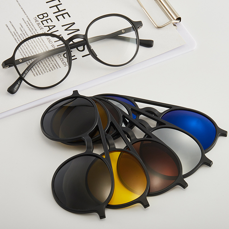 Polarized sunglasses for men and women, new TR90 frame, five-piece set, black night vision magnetic clip-on sunglasses