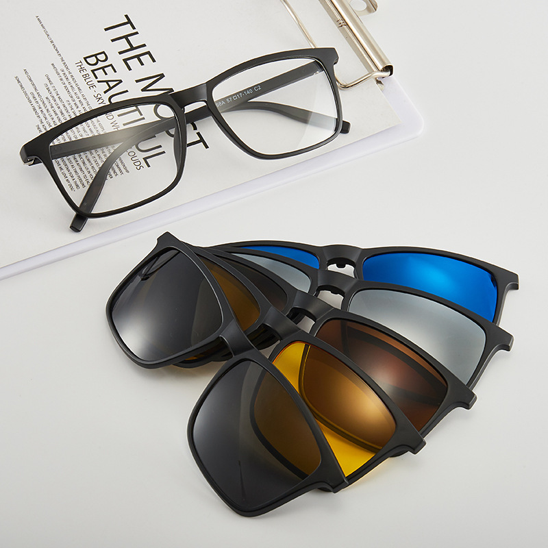 Polarized sunglasses for men and women, new TR90 frame, five-piece set, black night vision magnetic clip-on sunglasses