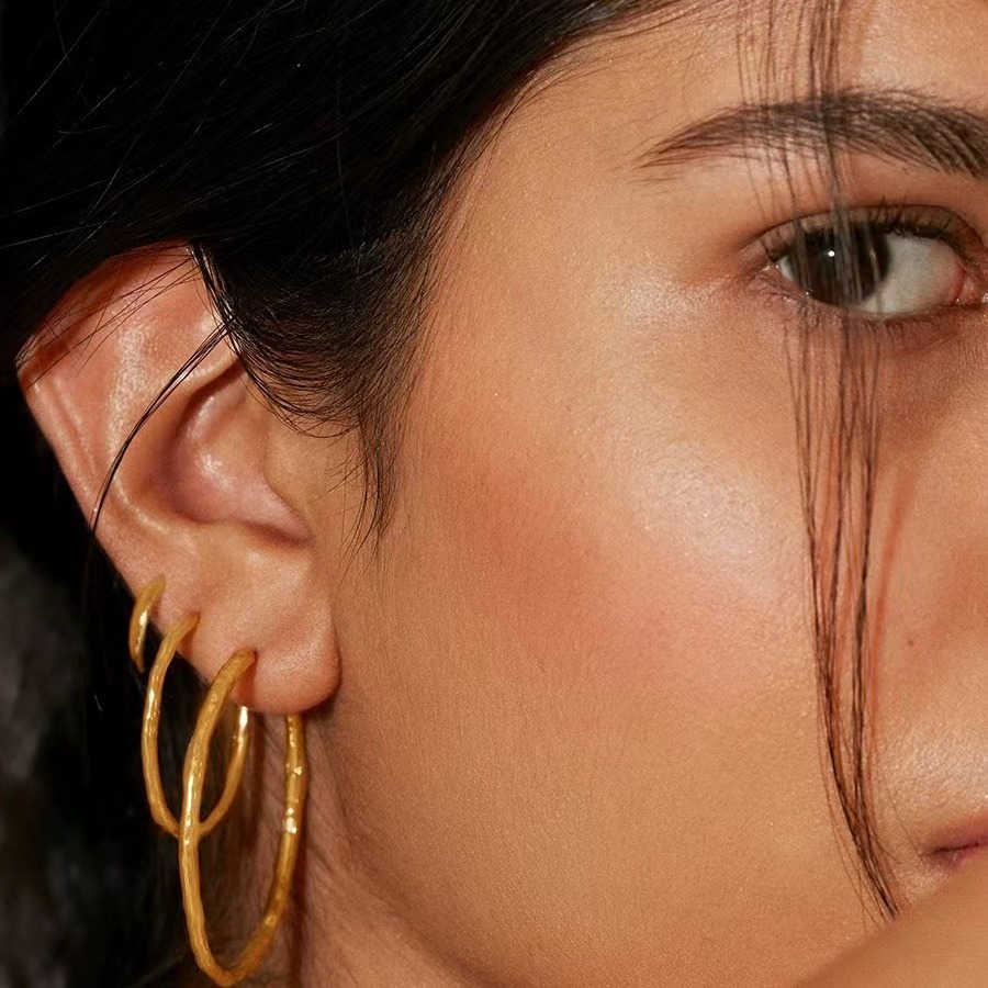 New Rose Story Liu Yifei Gold Earrings Half Circle Large Hoop Ear Accessories