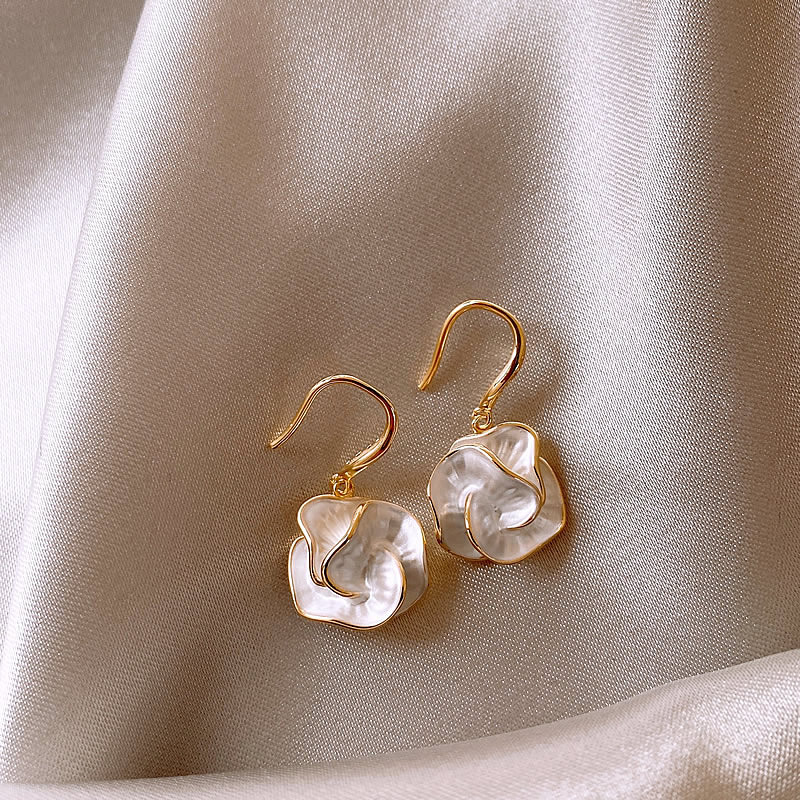 White Drip Oil Camellia Earrings for Women Ear Studs 2025 New Earrings