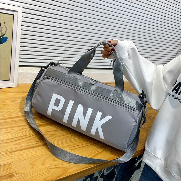 Large Capacity Crossbody Handbag Sports Gym Bag for Men and Women Crossbody Travel Bag Yoga Bag Lightweight