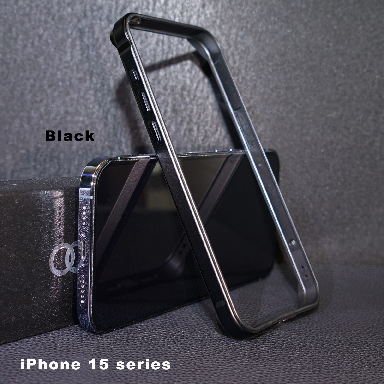 黑色 · iPhone15
