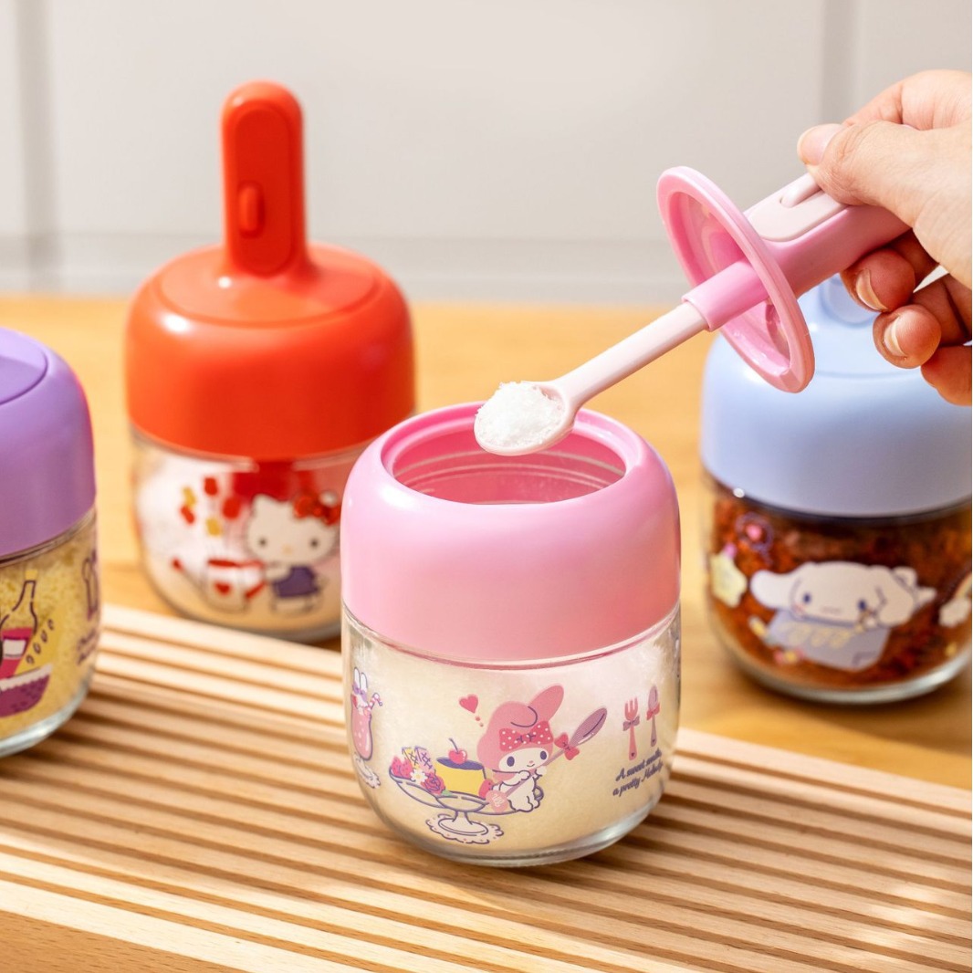 Sanrio Seasoning Jar Official Rolling Retractable Salt Jar Cartoon Kitchen Utensil Spoon Lid Integrated Sealed Cartoon KT Seasoning Jar