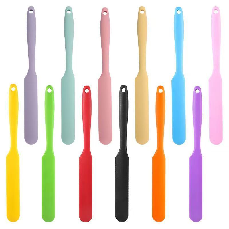 Long silicone spatula, 7 colors available, baking cream tool, food-grade high-temperature resistant, integrated molding