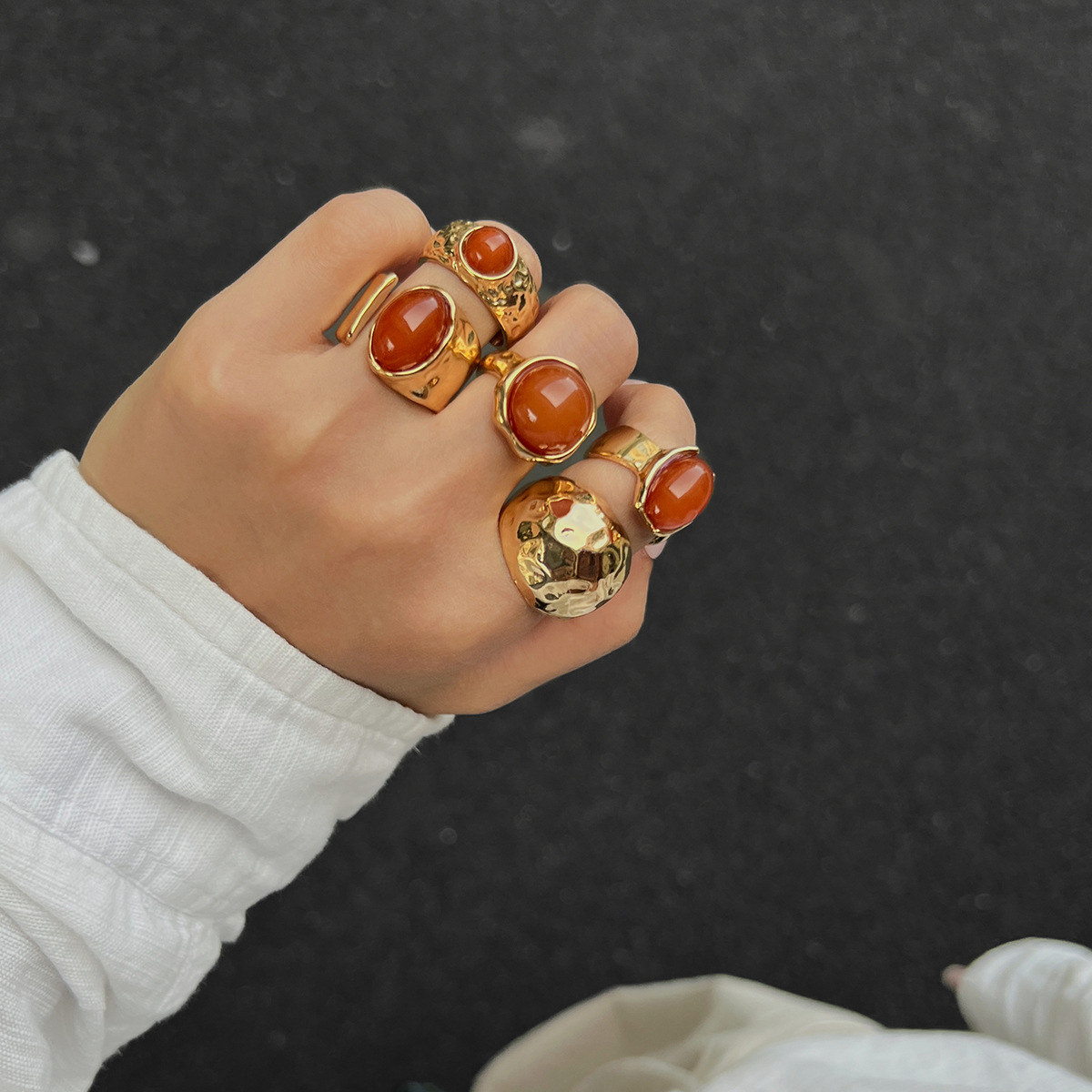 Jewelry sense inlaid acrylic ring irregular alloy ring new product