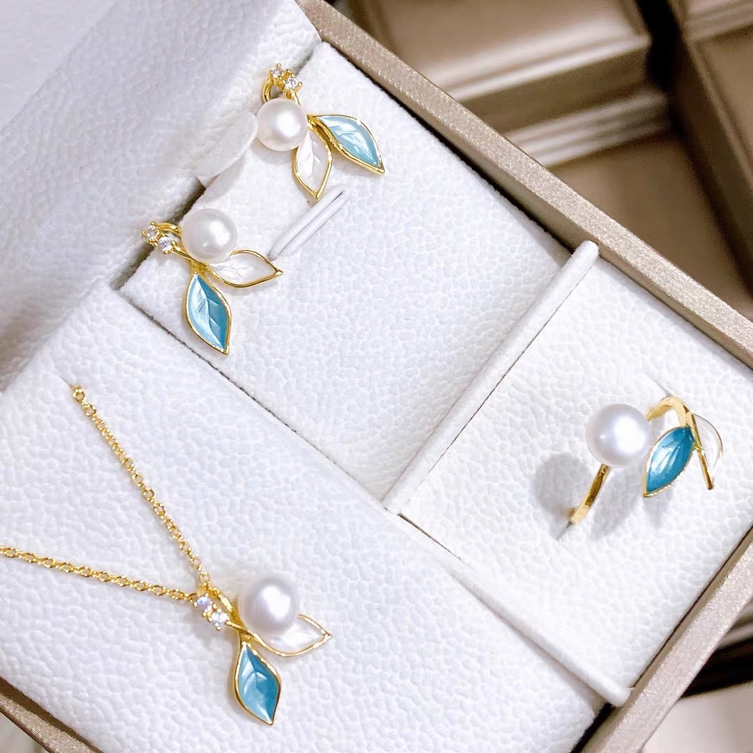 Zhuji Pearl Gold-Plated Summer New Pearl Set Natural Freshwater Pearl Cute Little Animal Earrings Necklace