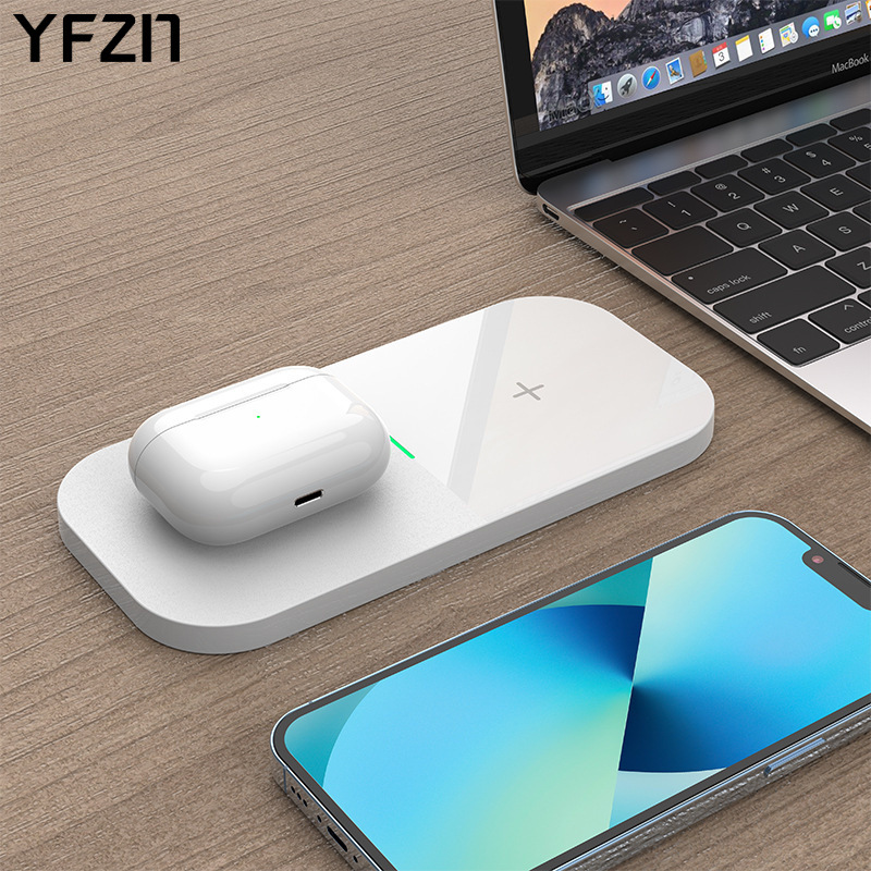 Wireless charger compatible with iWatch 7 SE 6 5 4 3 2 two-in-one 15W fast wireless charger fast charging portable