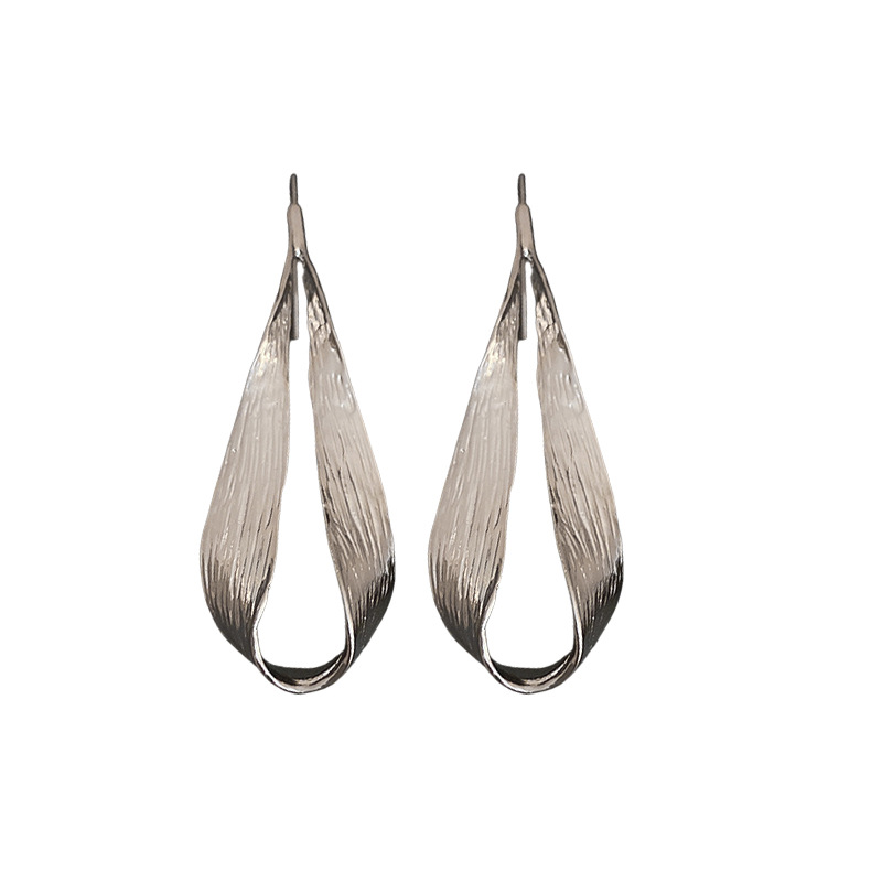 Cool Metallic Teardrop Leaf Ear Hook Earrings Exaggerated Earrings for Women