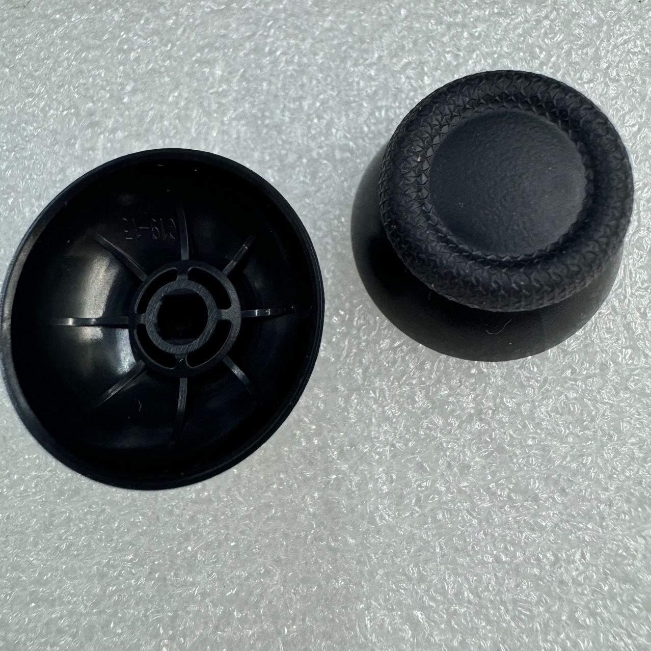 Original PS5 Controller Joystick Cap 3D Joystick Mushroom Head PS5 Joystick Button Cover PS5 Joystick Original