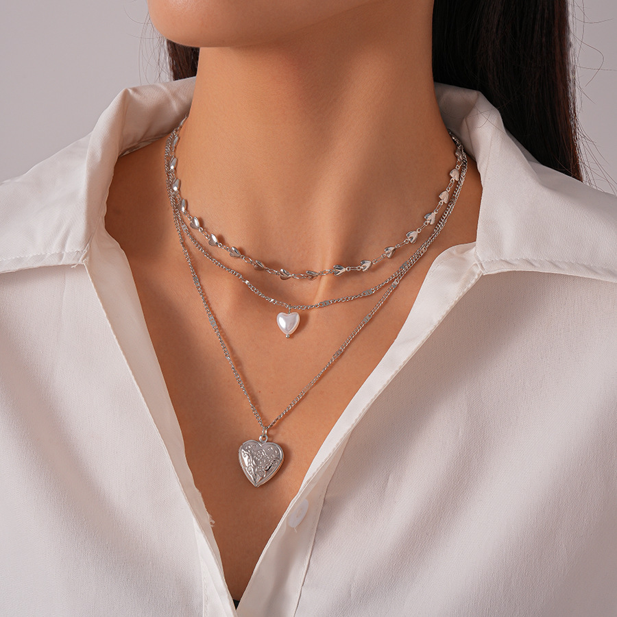 Imitation Pearl Heart Print Three-Layer Layered Chain Necklace for Women