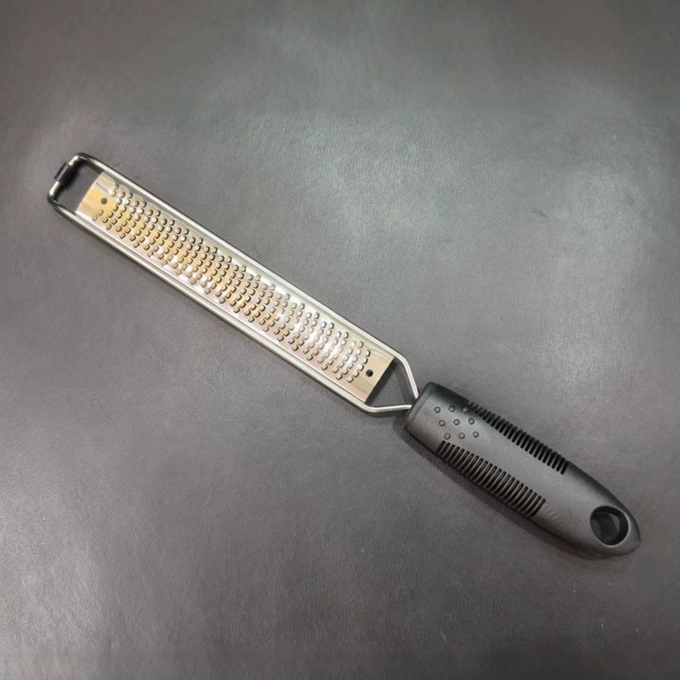 Stainless steel grater cheese grater lemon cheese shredder multi-functional peeler ginger grater kitchen gadget