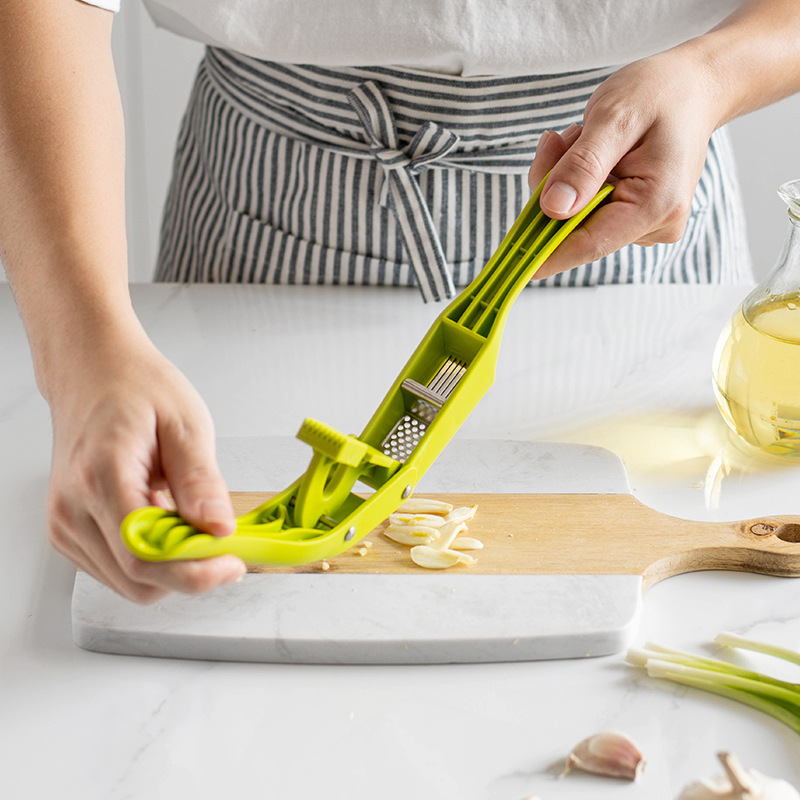 New 2-in-1 Kitchen Garlic Press Garlic Slicer Garlic Mincer Household Garlic Press