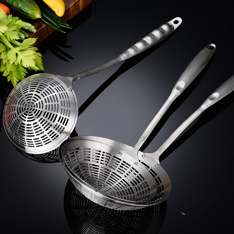 304 Zunya all-steel punched hole slotted spoon, stainless steel slotted spoon, thickened steel handle, large size, for hot pot, filter net