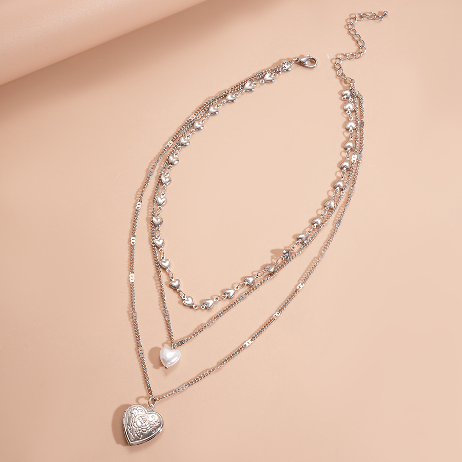Imitation Pearl Heart Print Three-Layer Layered Chain Necklace for Women