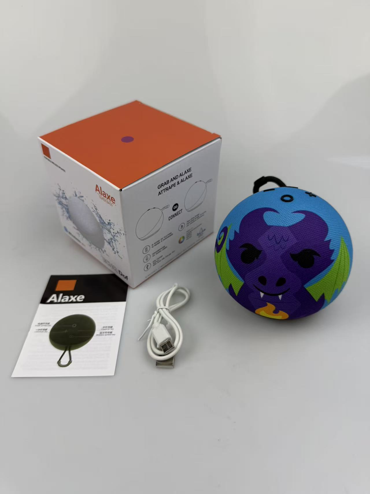 alaxe Bluetooth Speaker Heavy Bass Outdoor Home Cartoon Owl Desktop Football Mini Speaker