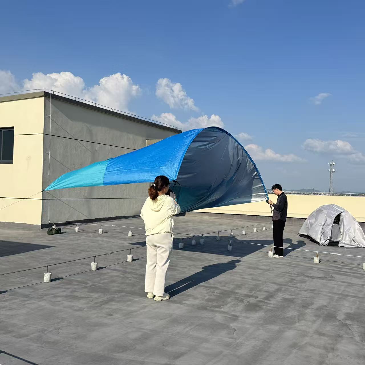 Camping outdoor silver-coated tarp tent, sunscreen UV protection camping supplies silver glue tarp portable sunshade tarp